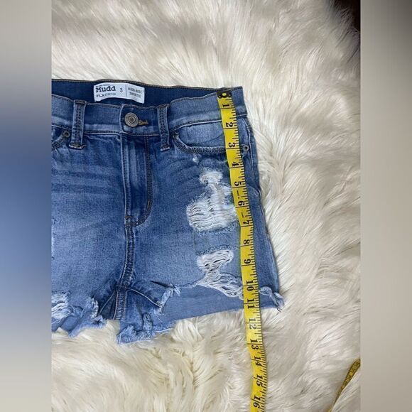 Mudd High rise shortie distressed denim shorts sz 3 - Picture 7 of 7